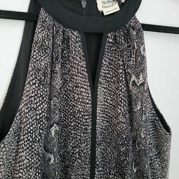 Dress - Picture 7 of 12